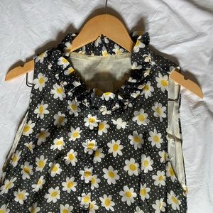 Vintage 70s daisy dress